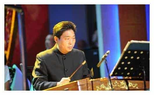 中国扬琴名家【成海华】简介及个人照片 扬琴大师成海华档案_第1张