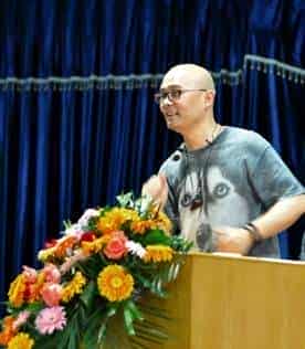 中国陶笛名家【赵洪啸】简介及个人照片 陶笛大师赵洪啸档案_第1张