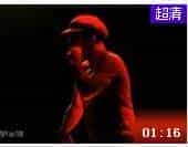 男子用口风琴演奏《电子舞曲》视频欣赏