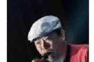 中国萨克斯名家《杜银鲛 Du Yin Jiao》个人资料及照片档案