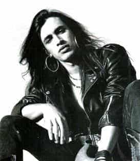 吉他中国本月人物极端吉他手：Nuno Bettencourt_第1张