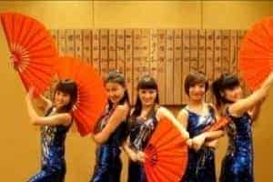 律动青春女子打击乐团