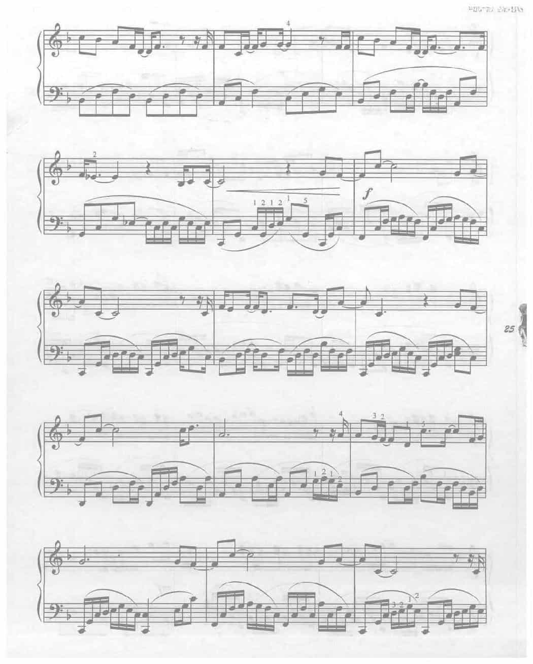 痴情女人深情弹奏钢琴乐曲《无果花》侯湘婷_第2张