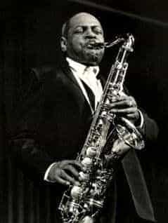 美国萨克斯演奏家柯尔曼·霍金斯(Coleman Hawkins）简介_第1张