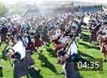 700人风笛乐队演奏
