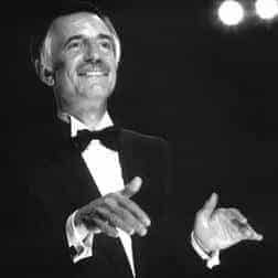 法国音乐之神 保罗.莫里哀乐团(Le Grande Orchestre de Paul Mauriat)简介_第1张